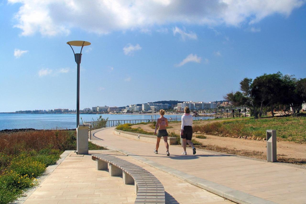 Villa Queen Alexandra Protaras Bagian luar foto