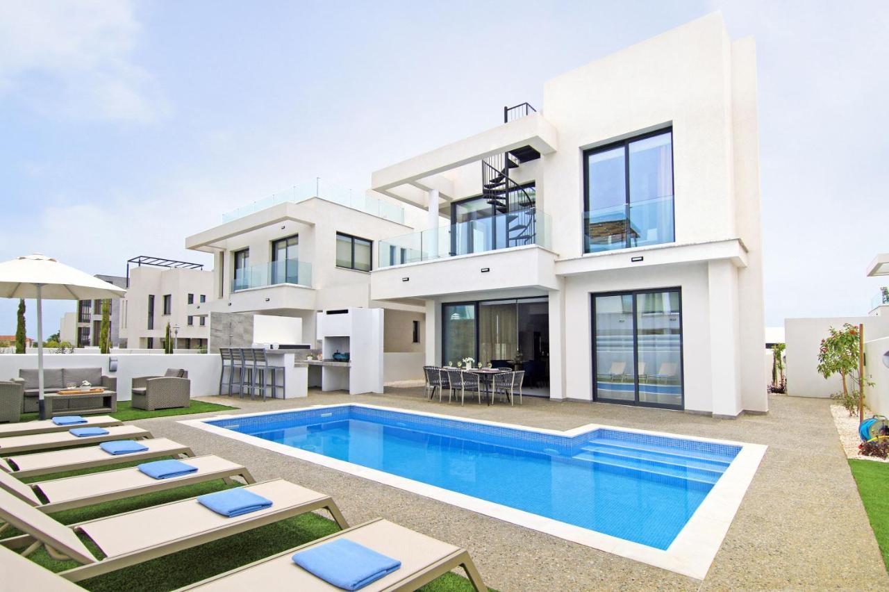 Villa Queen Alexandra Protaras Bagian luar foto