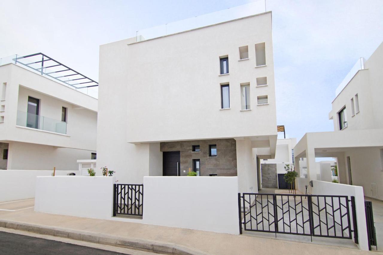 Villa Queen Alexandra Protaras Bagian luar foto